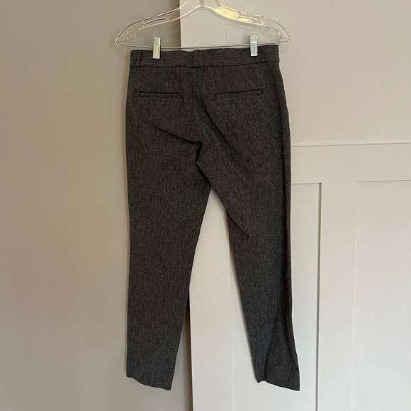 Banana Republic Sloan Fit Gray Slacks - Size 4 - Picture 5 of 5